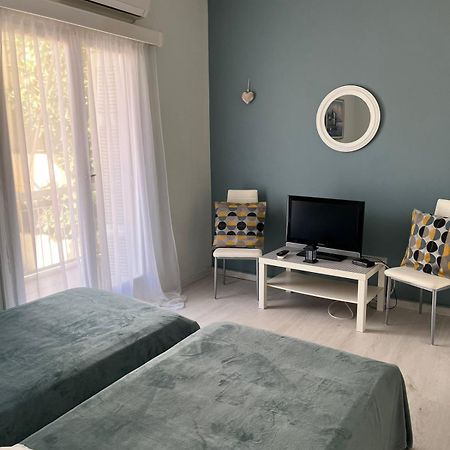 Sea View Apartments Near Athens Airport Artemida  Ngoại thất bức ảnh